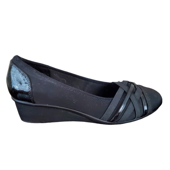 Croft & Barrow Women's Landscape Slip On Ballet Wedge Shoes Black Size 9 1/2 Med - Picture 4 of 13